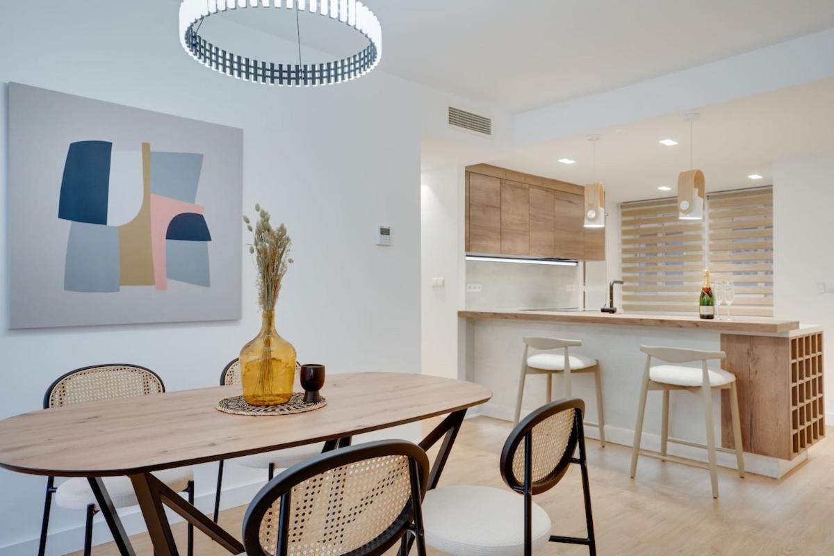 Modern Flat With Sea Views Marbella