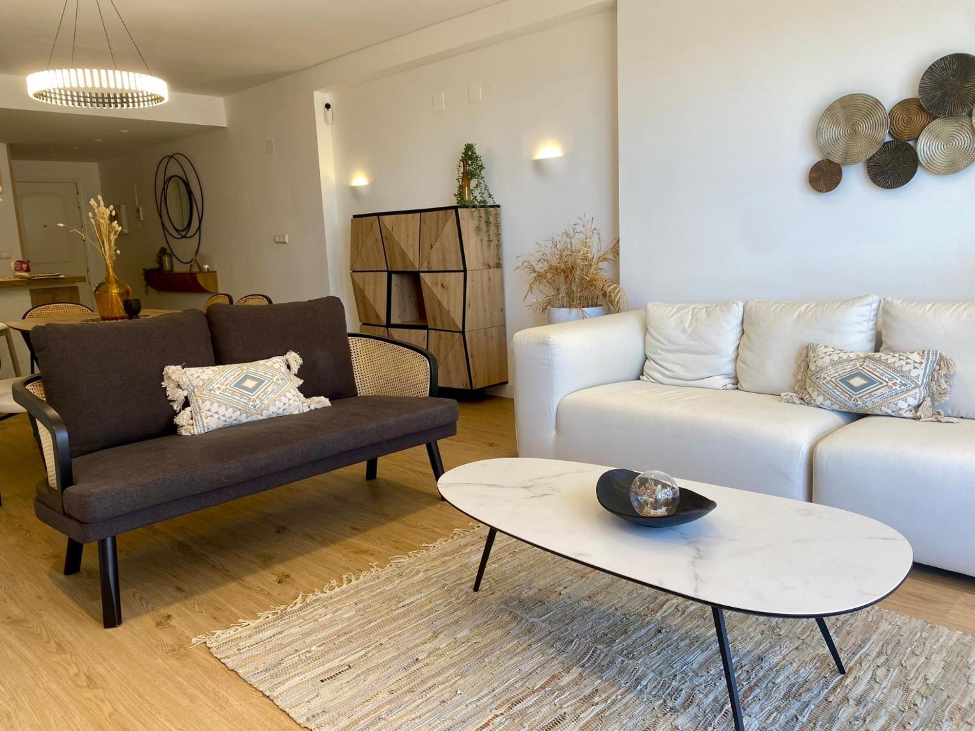 Modern Flat With Sea Views Marbella